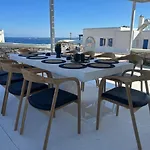 Blue Rock Villa Piso Livadi