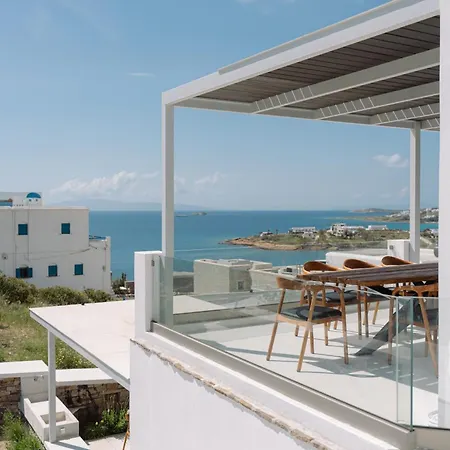 Blue Rock Piso Livadi