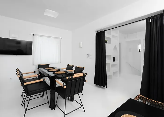 Blue Rock * Piso Livadi