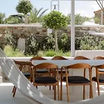Villa Blue Rock Piso Livadi