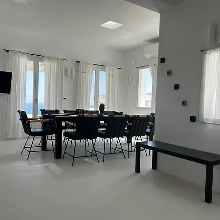 Villa Blue Rock *