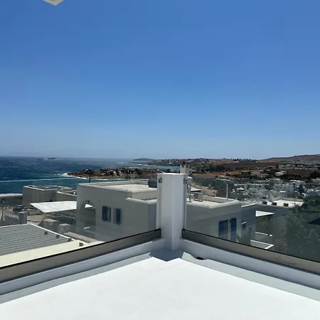 Blue Rock Villa Piso Livadi