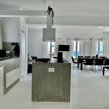 Villa Blue Rock