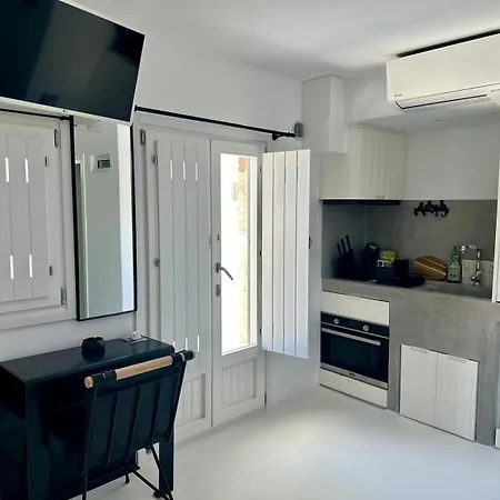 Villa Blue Rock Piso Livadi
