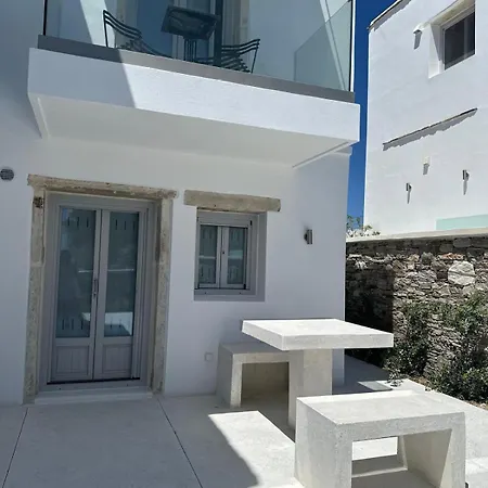 Blue Rock Villa Piso Livadi