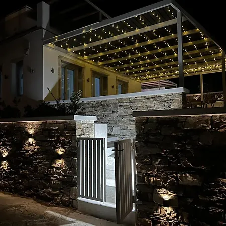 Blue Rock Villa Piso Livadi