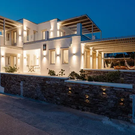 Villa Blue Rock