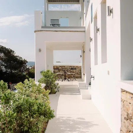 Blue Rock * Piso Livadi