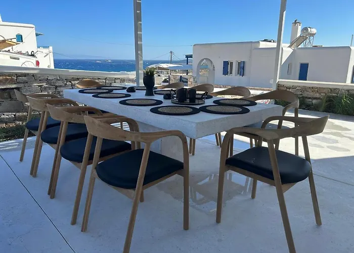 Blue Rock Βίλα Πίσω Λιβάδι